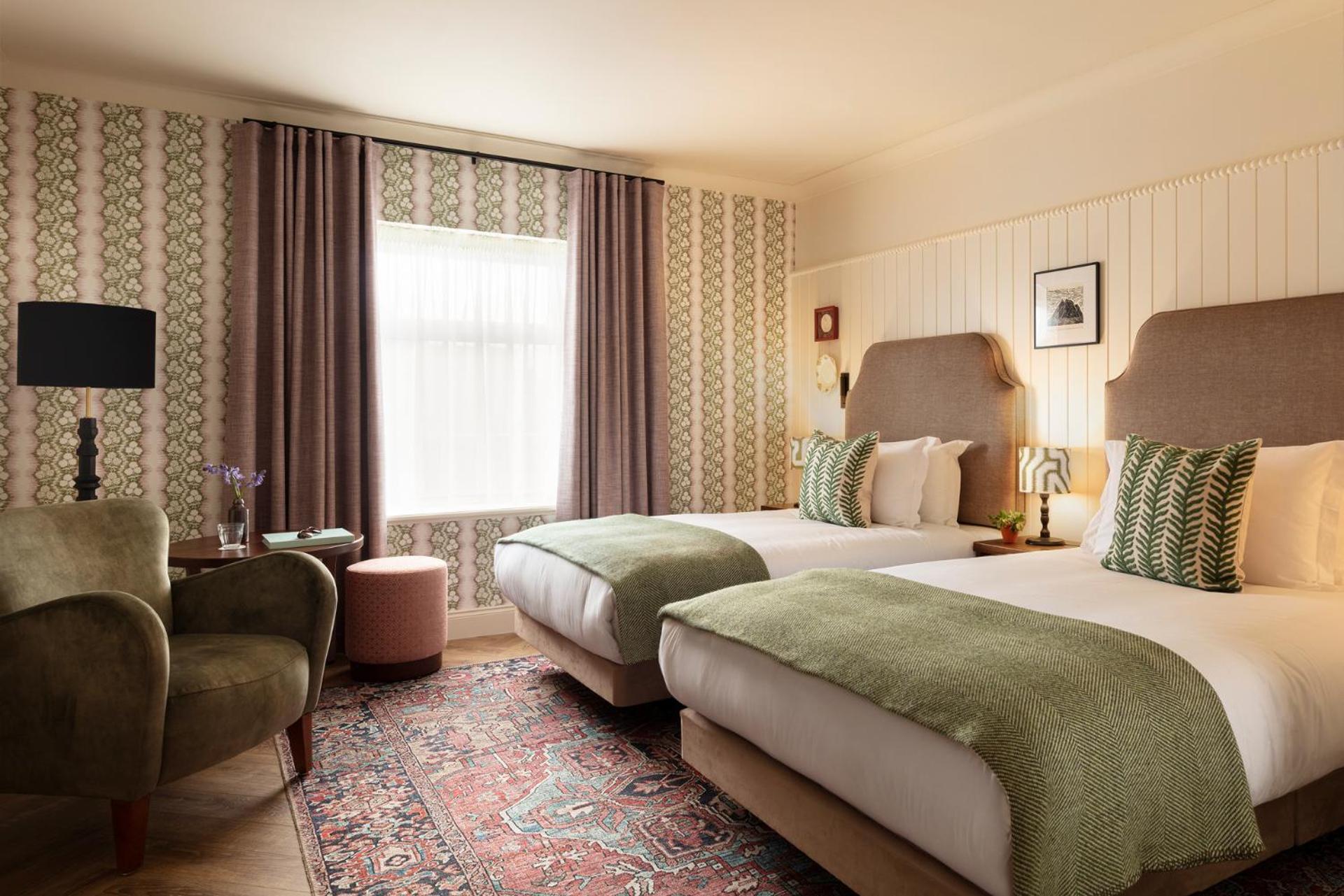 The Ashe Hotel Трали Экстерьер фото