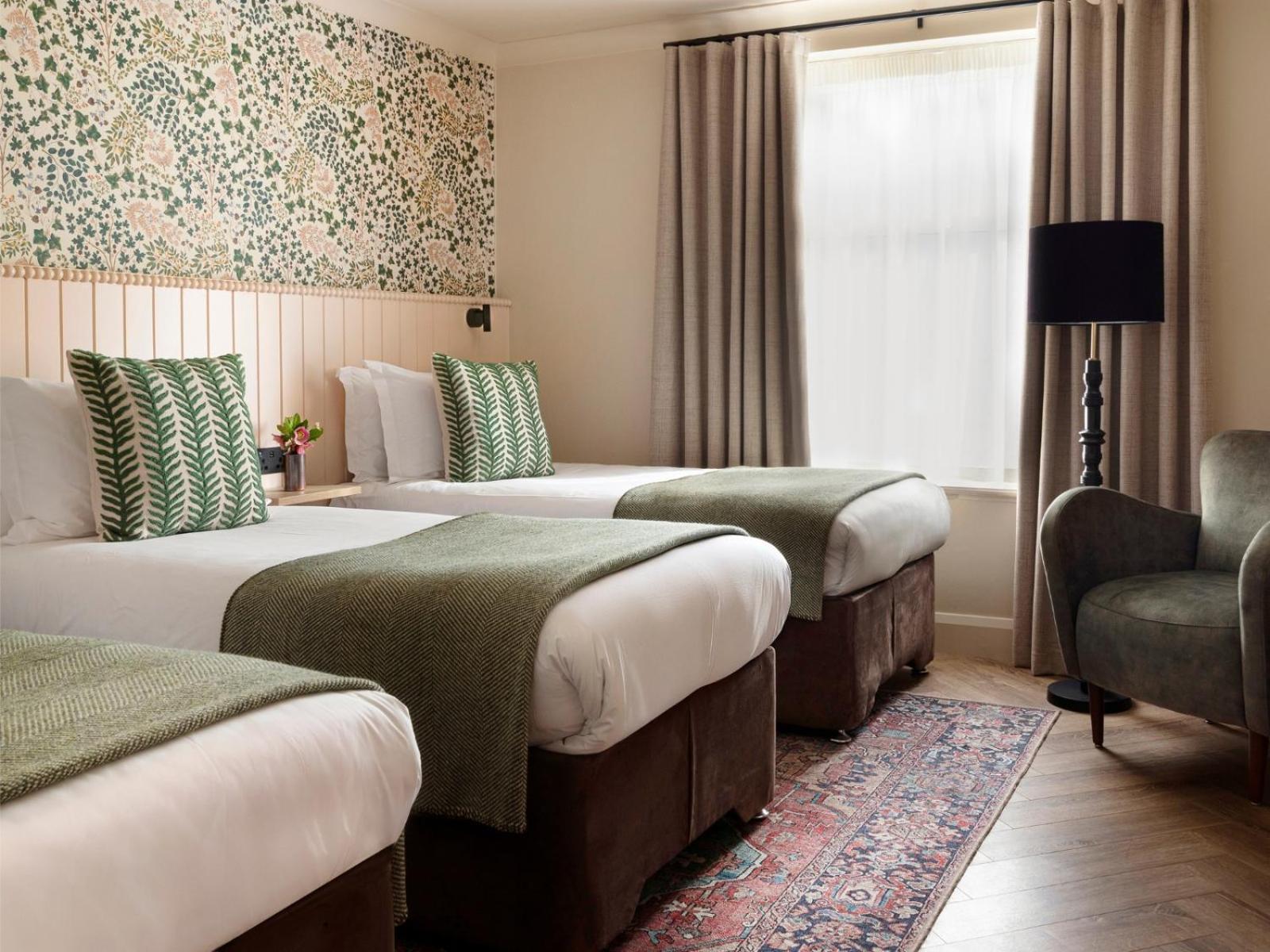 The Ashe Hotel Трали Экстерьер фото